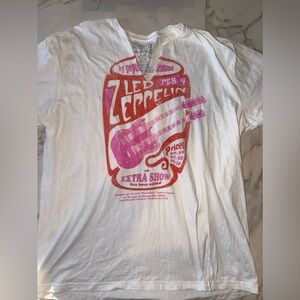 Led Zeppelin Graphic Tee Womens XL White Pink Guitar Band Shirt Side Slit